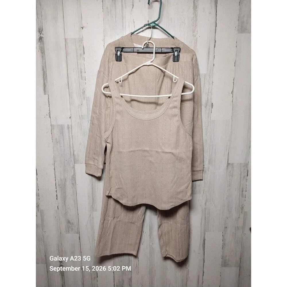 Live 2 Lounge Women's 3-Piece Cable Knit Textured Lounge Set, Tan, Size Large